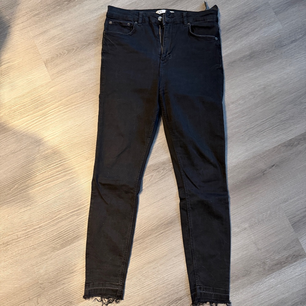 Zara Women's Dark Black Skinny Jeans